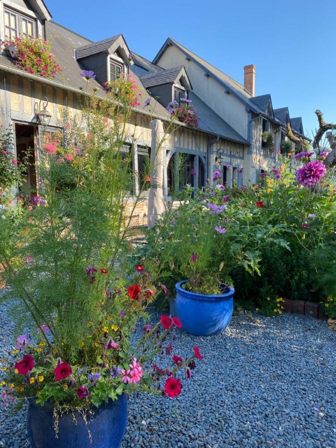 Chambres Et Table D'Hotes Du Coquerel Saint-Simeon  Exterior foto